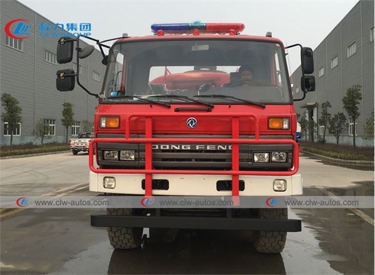 Dongfeng 6x6 Full Drive Forest Fire Frighting Truck