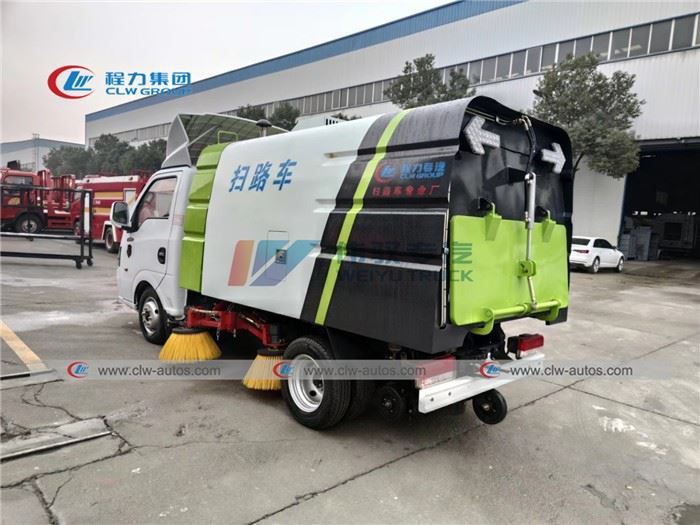 Dongfeng Small Size Road Sweeper Truck