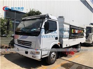 Dongfeng 8CBM Street Square Factory Cleaning Road Sweeper
