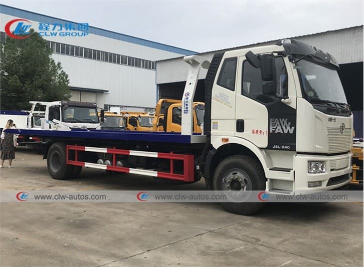 FAW 8Tons Flatbed Towing Wrecker Truck