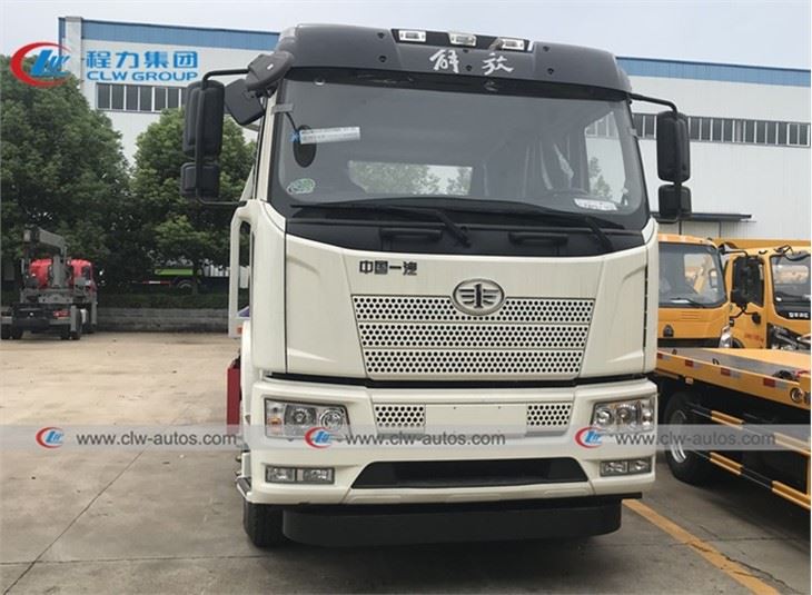 FAW 8Tons Flatbed Towing Wrecker Truck