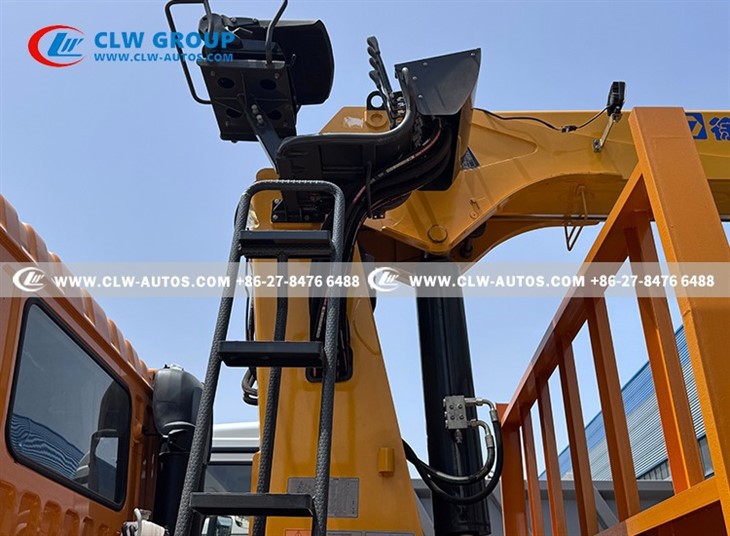 Tanzania 8Tons Crane Truck