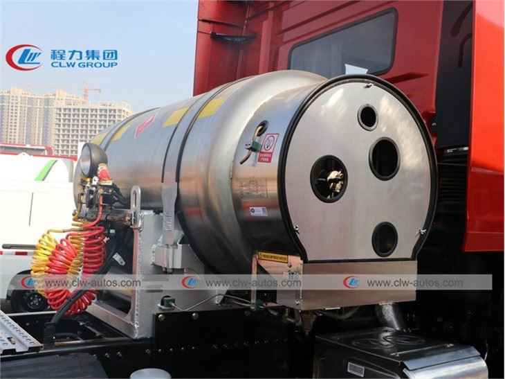 FAW JH6 1000Liter LNG Tractor Truck 6x4