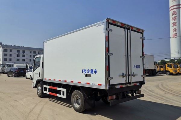Fish Transport Refrigerated Van Truck