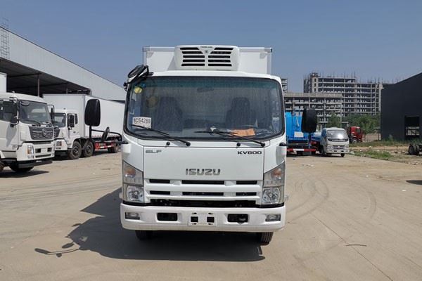 Fish Transport Refrigerated Van Truck