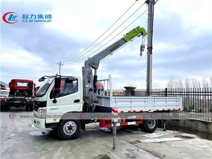 FOTON RHD Cargo Truck Mounted 5Tons Telescopic Boom Crane
