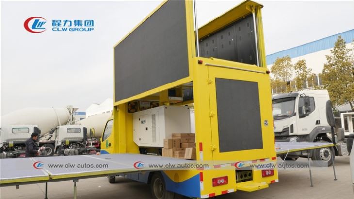Foton P4 P5 P6 Led Advertising Truck