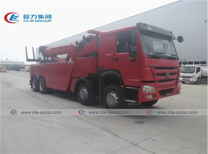 Heavy Duty Sinotruk Howo 12-wheel 50t Tow Truck