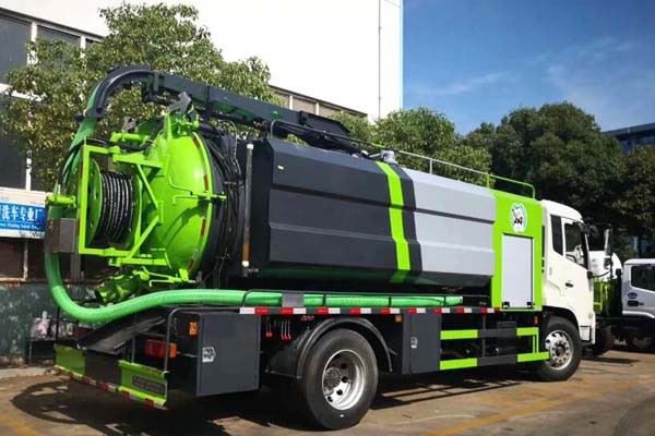 High Pressure Vacuum Sewer Jet Truck