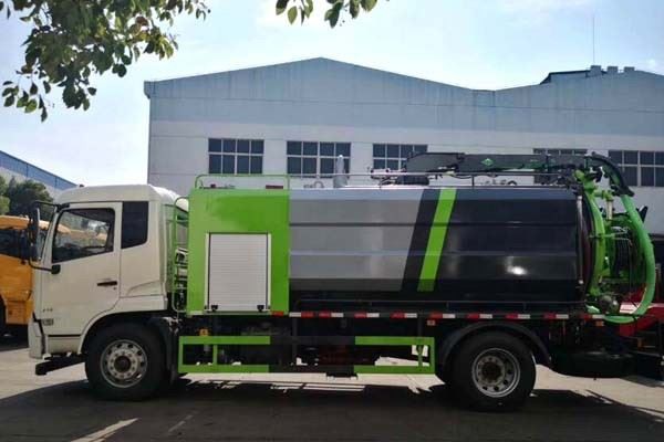 High Pressure Vacuum Sewer Jet Truck