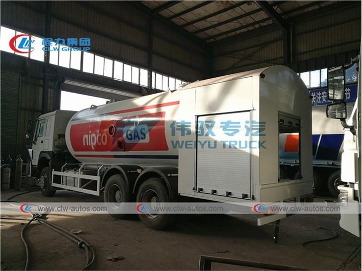 Howo 10-wheel 24000L Propane Tank Truck