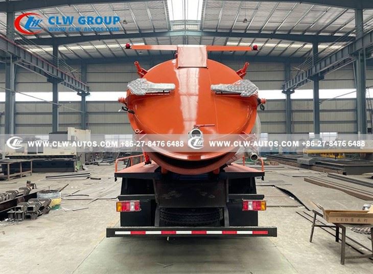 HOWO 10cbm Jurop Pump Vacuum Sewage Truck