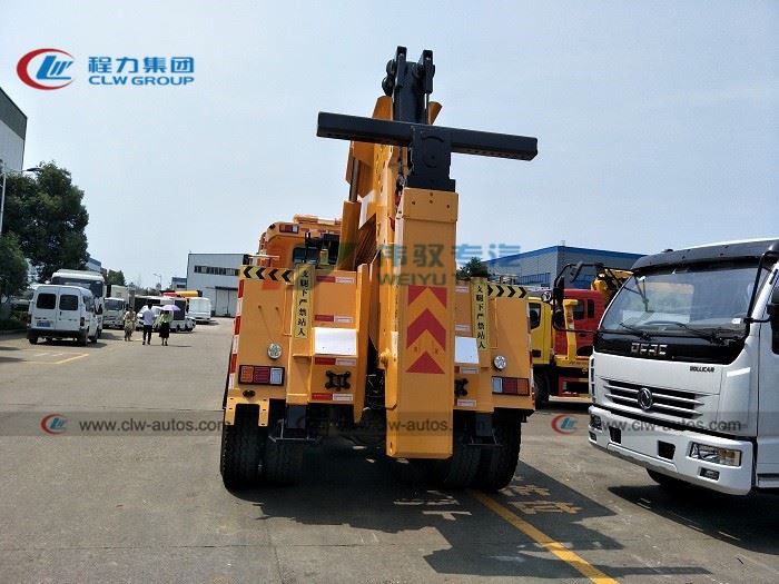 Howo 20 Tons Rotator Towing Wrecker Truck