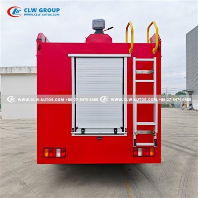 18HOWO 3 Ton Water Water Tank Fire Truck