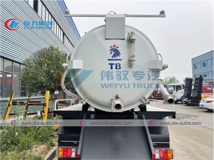 Howo 4X2 10,000L 10Tons Vacuum Septic Truck