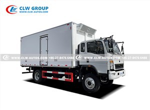 HOWO 4x4 Off Road 8Tons Refrigerator Truck With Thermo King Freezer