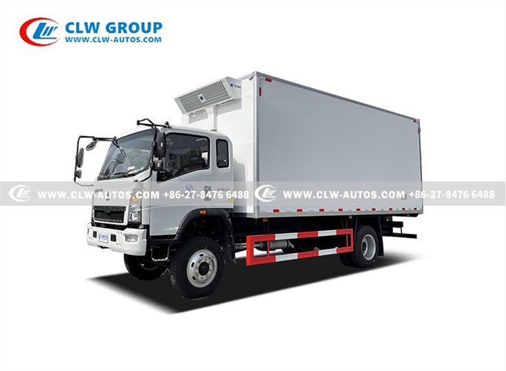 HOWO 4x4 Off Road 8Tons Refrigerator Truck With Thermo King Freezer