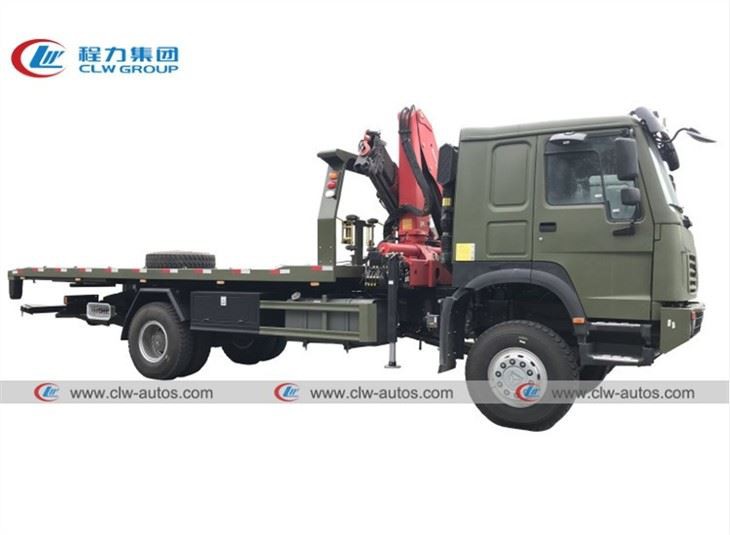 HOWO 5Tons Flatbed Towing Truck With Sany Crane