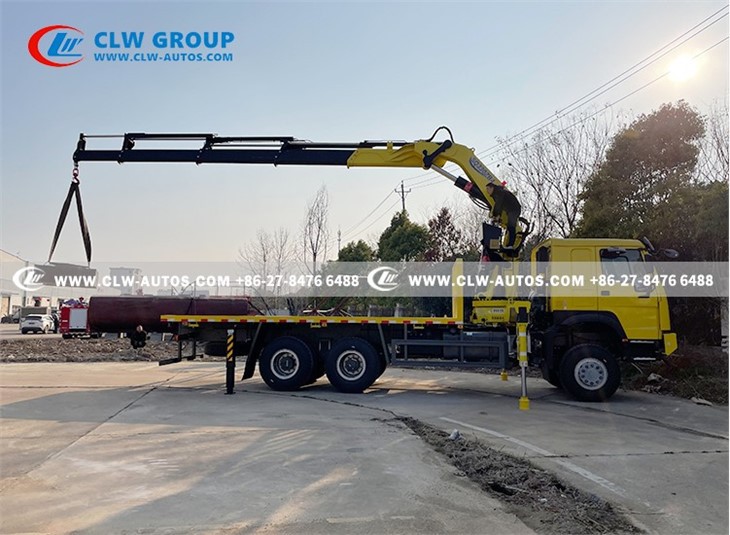HOWO 6x6 Flatbed Truck With 16 Tons Knuckle Boom Crane