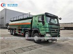 Howo 8*4 25,000liters 30,000L Diesel/Gasoline/Petrol/Fuel Transport Tanker Truck