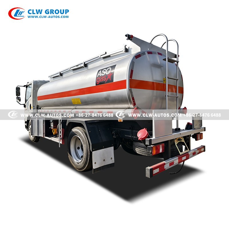 HOWO 8000L Fuel Truck With Flow Meter