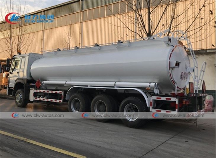 HOWO 8x6 20000Liters Oil Tanker Truck
