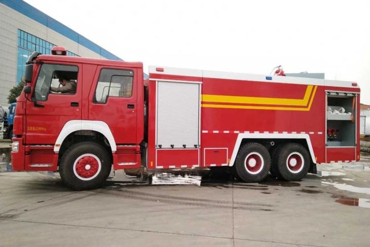 HOWO Foam Fire Truck