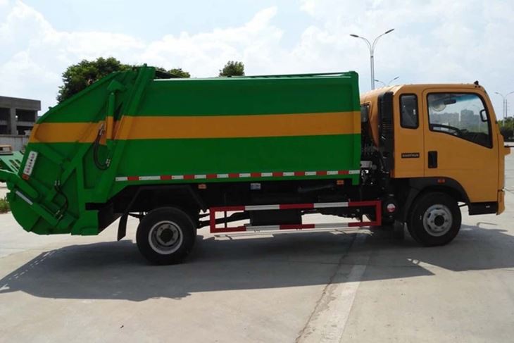 HOWO Garbage Compactor Truck