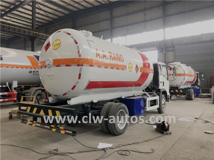 HOWO 5MT LPG Bobtail Truck