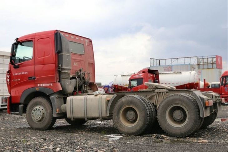 HOWO Used Tractor Truck