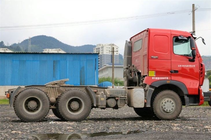 HOWO Used Tractor Truck