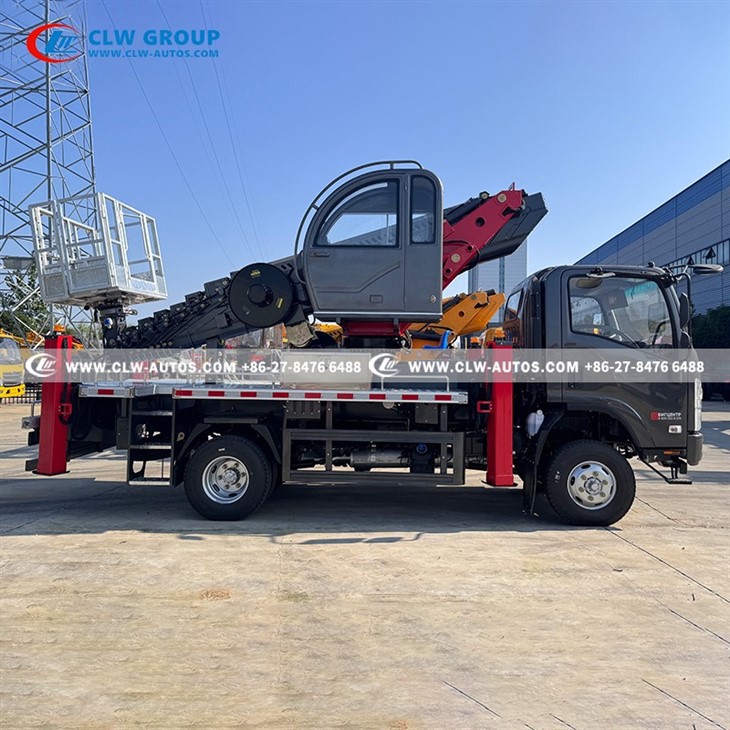 ISUZU 30m Telescopic Arm Skylift Truck