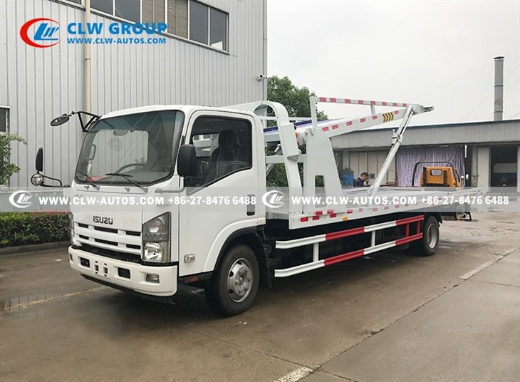 ISUZU 4x2 Flatbed Tow Car Carrier Truck For 3 Cars