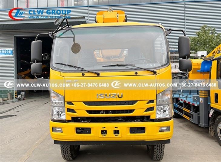 ISUZU 4X4 38Meters Telescopic Boom Lift Truck