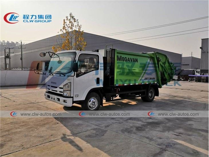 ISUZU 700P 4X2 8cbm 5Tons 6Tons Rear Loader Compressed Garbage Truck