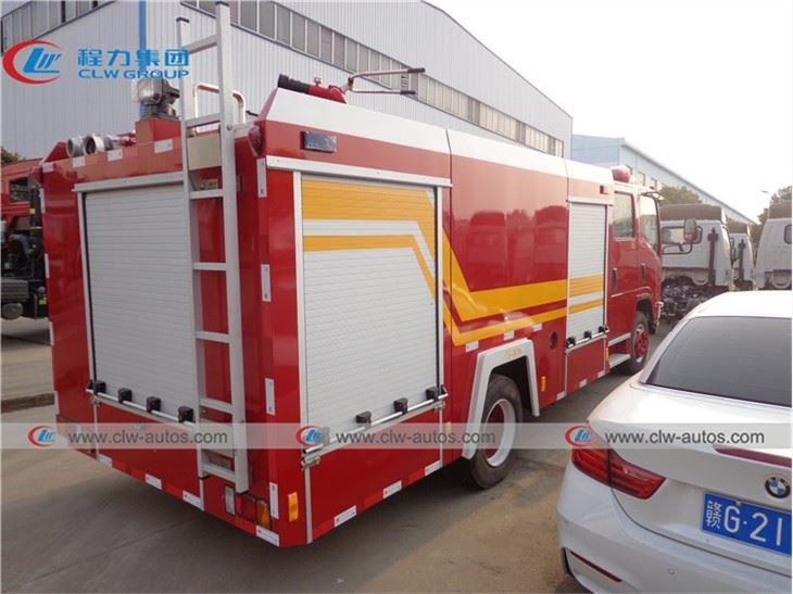 ISUZU ELF 3cbm Foam Tank Fire Fighting Truck