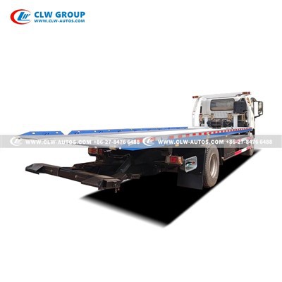 3.Isuzu Recovery Truck