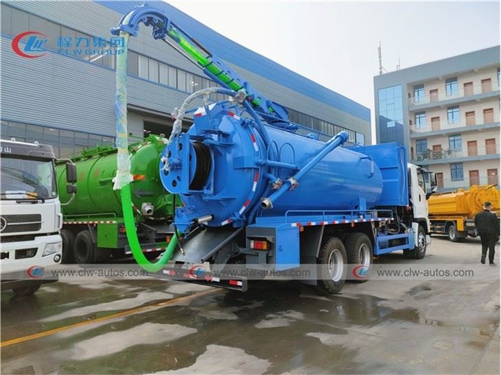 ISUZU GIGA Combined Vacuum Sewer Jetting Truck 16Tons