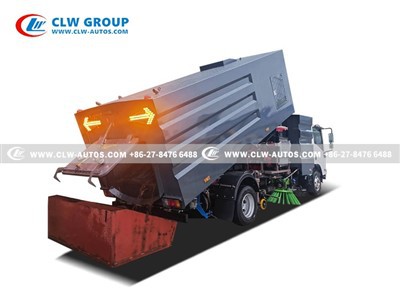 2.ISUZU Washing and Sweeping Truck