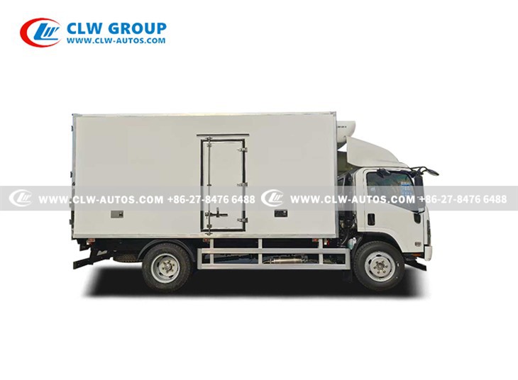 ISUZU Meat Hook Refrigerated Truck