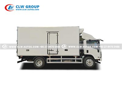 4.isuzu reefer truck