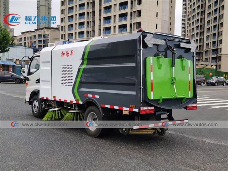JAC Small Vacuum Road Sweeper Cleaning Truck