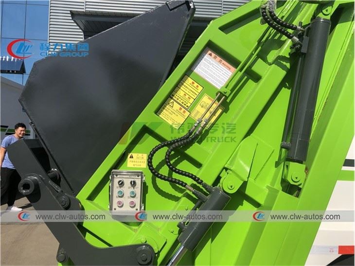 KAMA 4CBM Rear Loading Garbage Truck