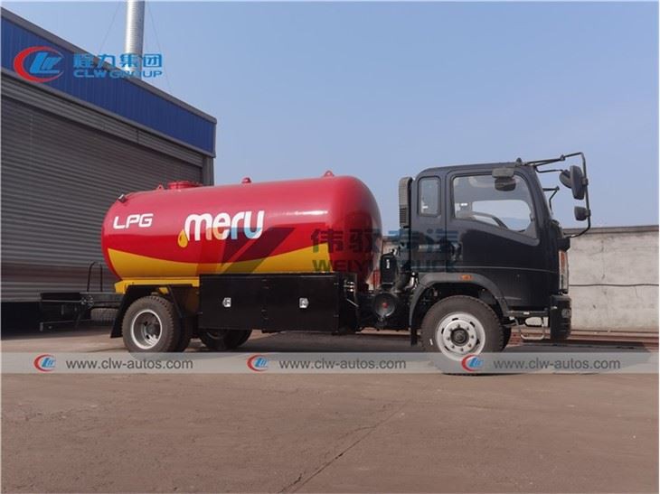 LHD 5Tons 10,000L LPG Refilling Tanker Truck