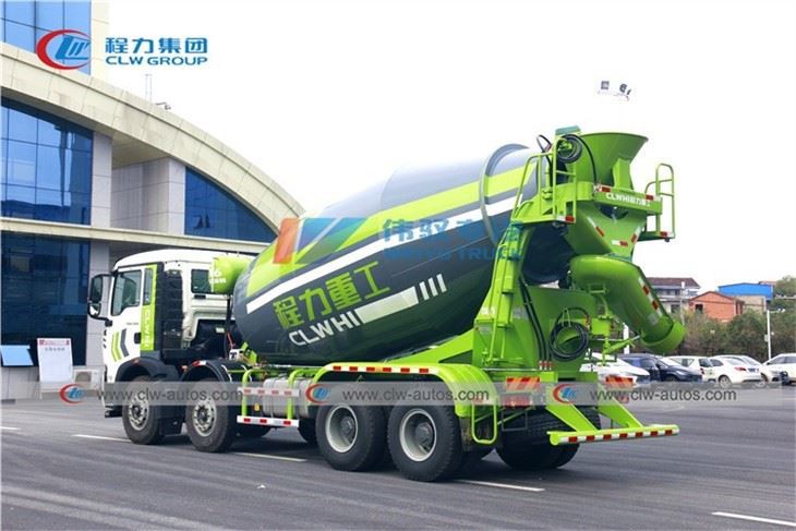 LHD RHD 18CBM SINOTRUK HOWO Cement Mixer Truck