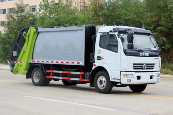Types And Problems Of Garbage Trucks