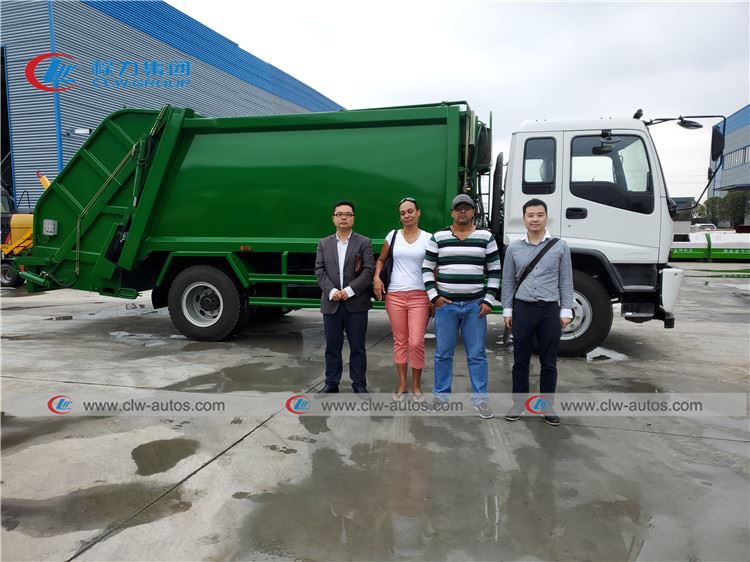 【Nov 16th, 2019】Maldives Customer Visit For Garbage Truck & Sewage Truck