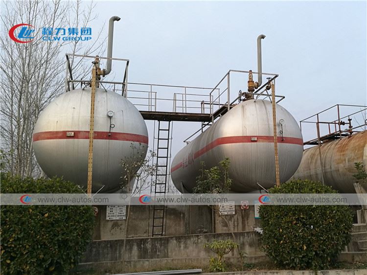 Chinese 20Ton Gas Station in Village