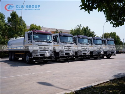 5 Units of Sinotruk HOWO 20m³ 380HP Water Tanker Trucks for Export to Ghana
