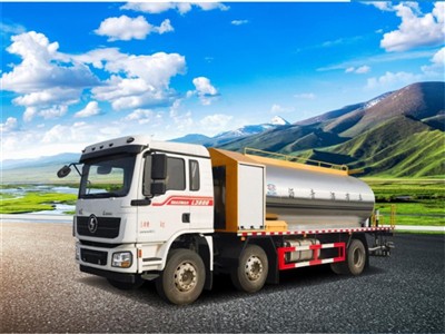 40% Less Material Waste: New Chengli Tri-Axle Distributor Achieves ±1% Spray ...